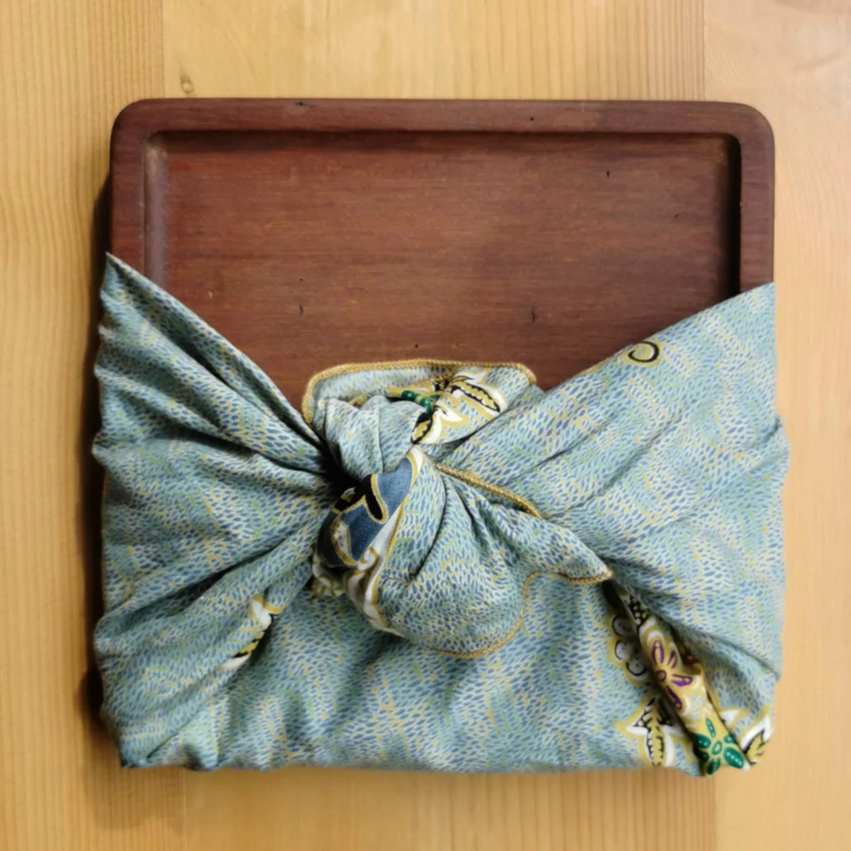 NYIRU Tray (Square) - Image 4