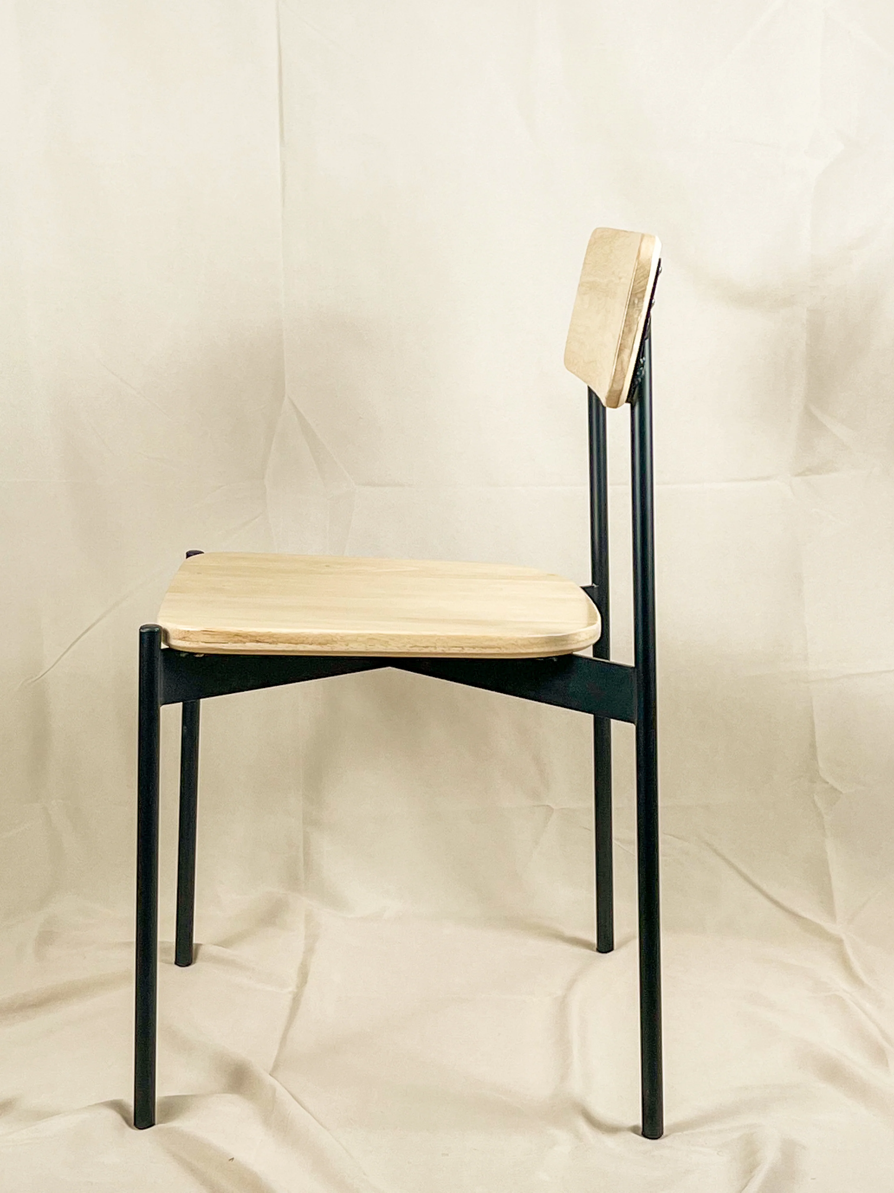 SLICK Chair - Image 3