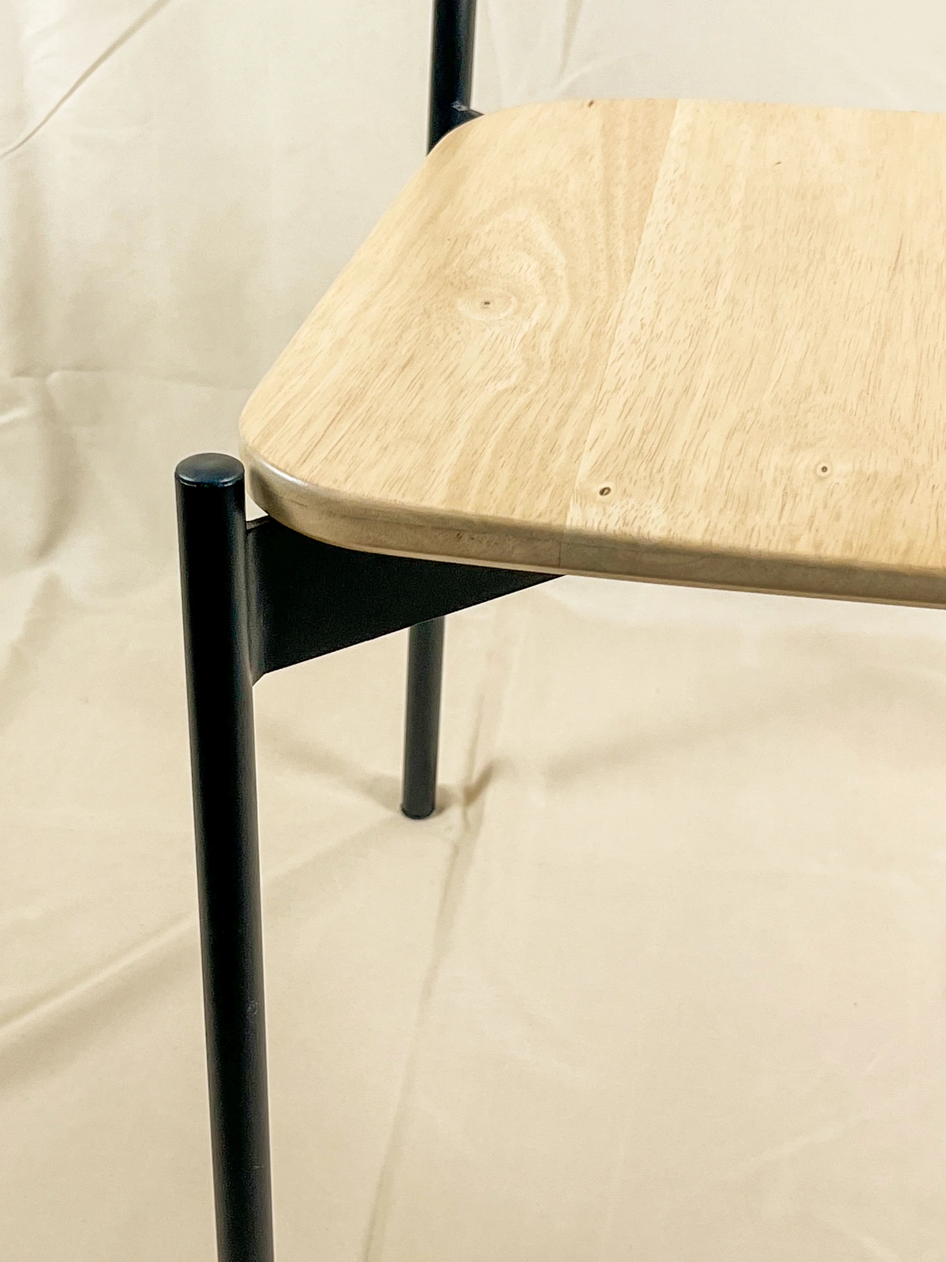 SLICK Chair - Image 6